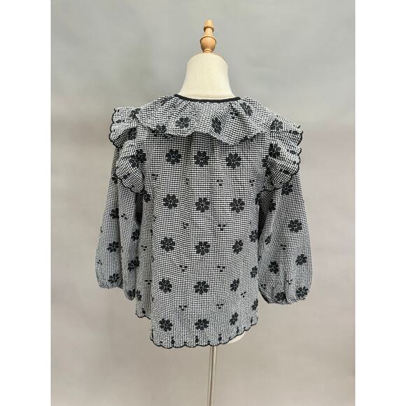 Entro gingham black & white embroidered tie front  top size small 3/4 sleeve - Picture 3 of 16